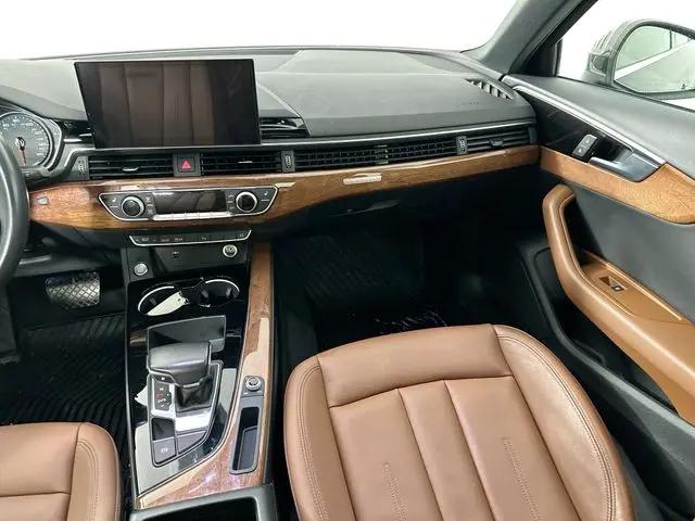 2023 Audi A4 Premium 40 TFSI quattro S tronic