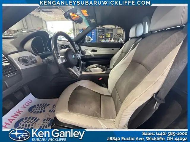 2004 BMW Z4 2.5i