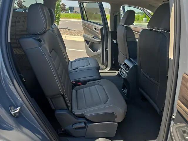 2026 Volkswagen Atlas SEL