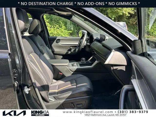 2025 Mazda X-90 3.3 Turbo S Premium Package