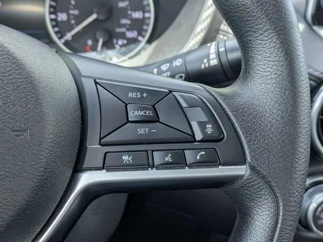 2024 Nissan Sentra SV Xtronic CVT