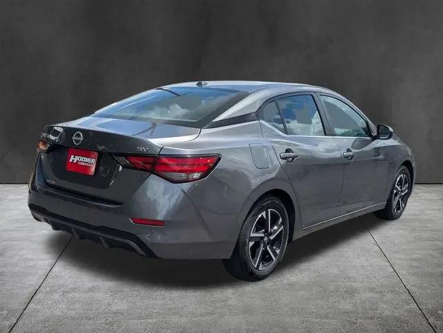 2024 Nissan Sentra SV Xtronic CVT