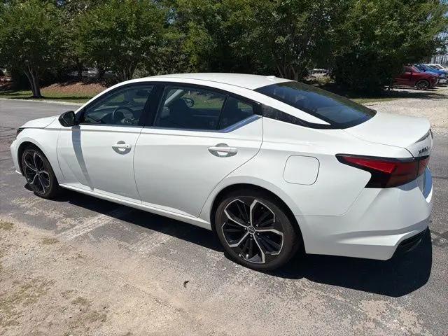 2024 Nissan Altima SR FWD