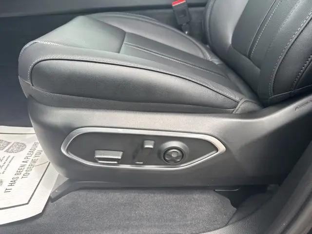 2026 Jeep Grand Wagoneer L Limited Altitude 4x4