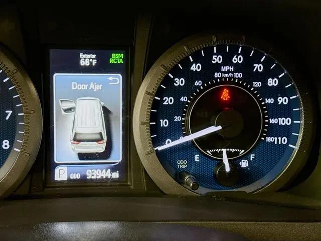2020 Toyota Sienna XLE