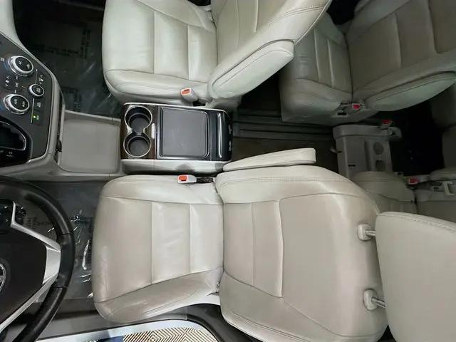2020 Toyota Sienna XLE