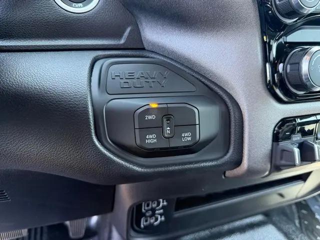 2026 Ram 3500 Tradesman/Big Horn