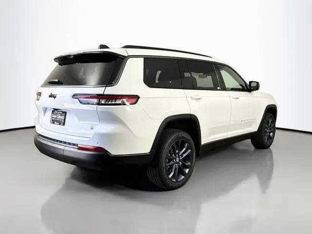 2026 Jeep Grand Cherokee L 85th Anniversary Edition