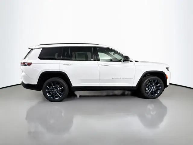 2026 Jeep Grand Cherokee L 85th Anniversary Edition