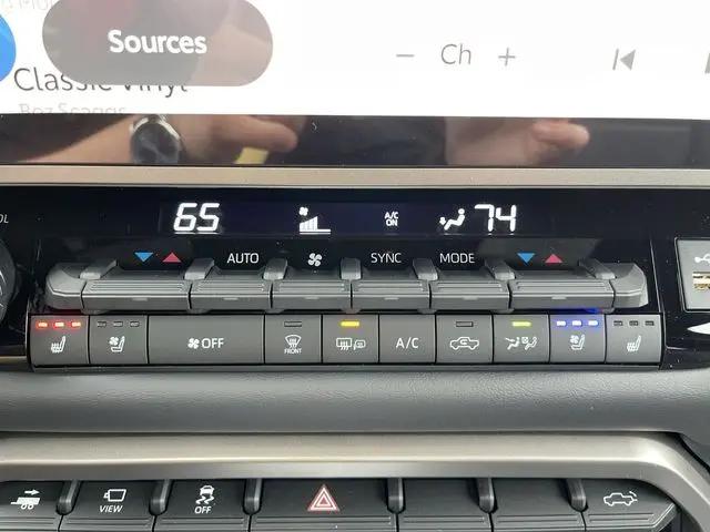 2026 Toyota Tundra Platinum CrewMax 5.5' Bed