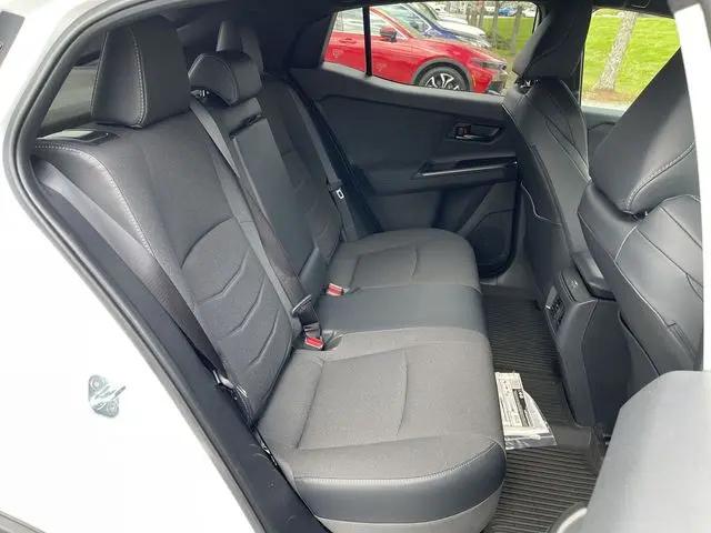 2026 Toyota C-HR SE