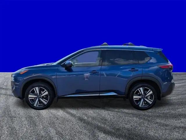 2023 Nissan Rogue Platinum FWD