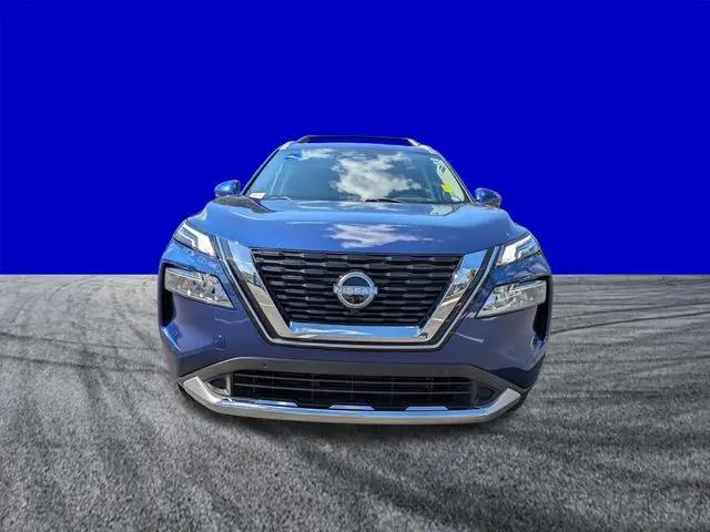 2023 Nissan Rogue Platinum FWD