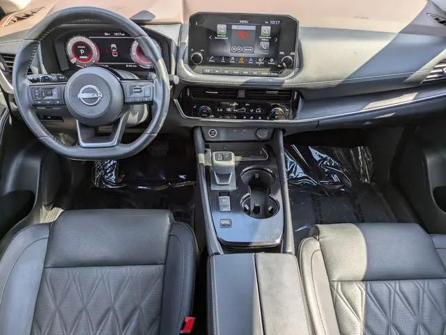2023 Nissan Rogue Platinum FWD
