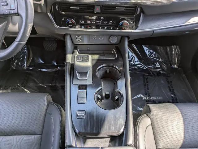 2023 Nissan Rogue Platinum FWD