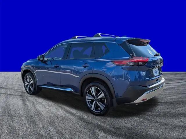 2023 Nissan Rogue Platinum FWD