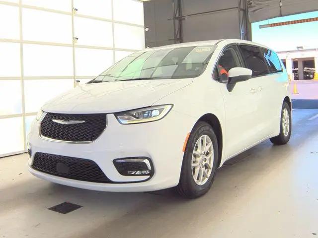 2023 Chrysler Pacifica Touring L for sale in Woodbridge, VA
