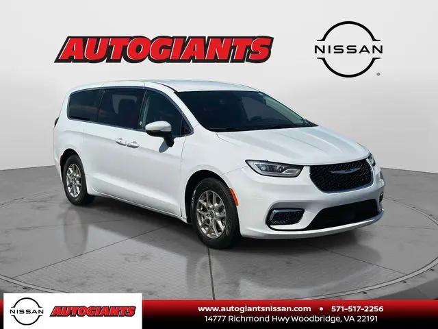 2023 Chrysler Pacifica Touring L for sale in Woodbridge, VA