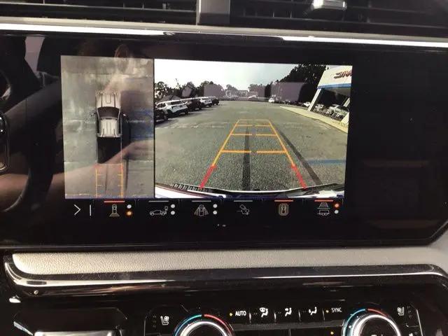 2026 GMC Sierra 2500HD Crew Cab, Standard Bed, AT4, 4WD