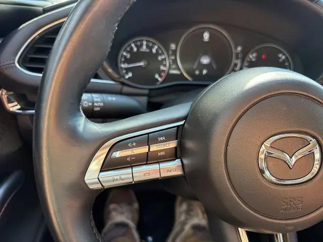 2023 Mazda Mazda3 2.5 S Carbon Edition