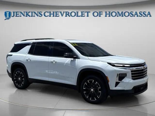 2026 Chevrolet Traverse FWD LT