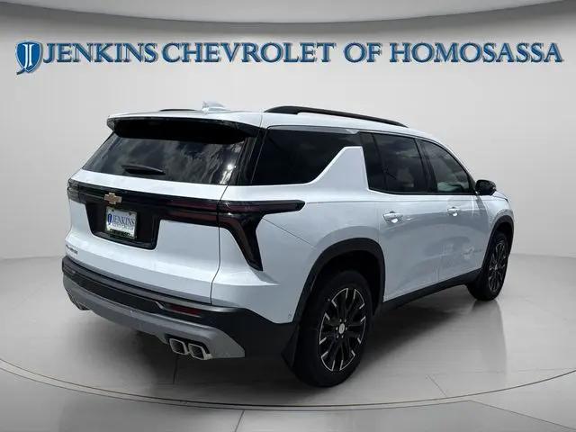 2026 Chevrolet Traverse FWD LT