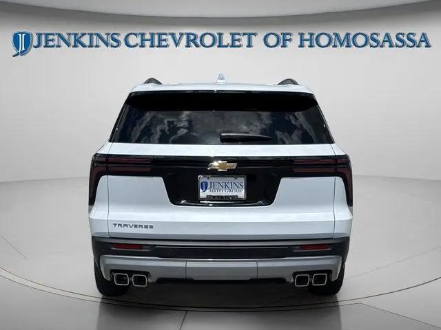 2026 Chevrolet Traverse FWD LT