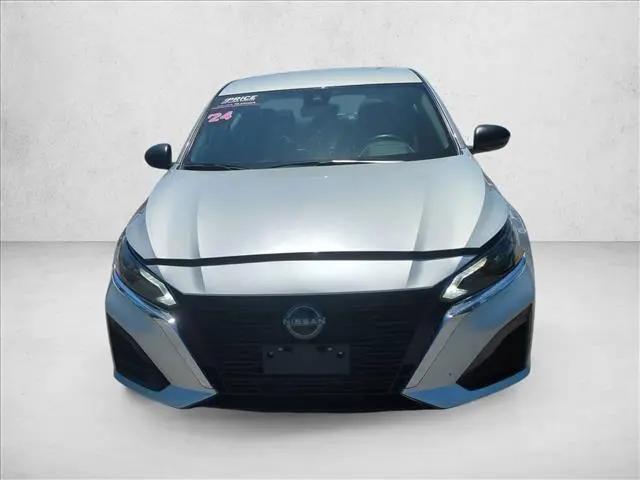 2024 Nissan Altima SV FWD