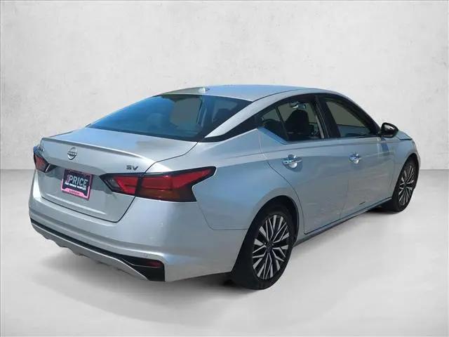 2024 Nissan Altima SV FWD