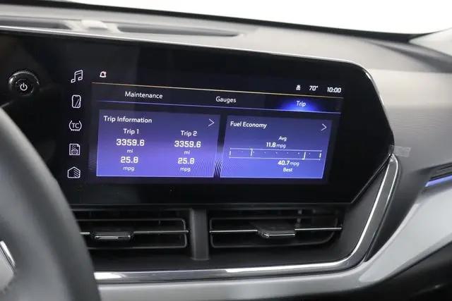 2025 Chevrolet Trax FWD LT
