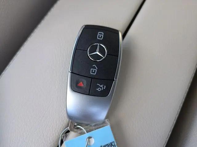 2026 Mercedes-Benz GLB GLB 250