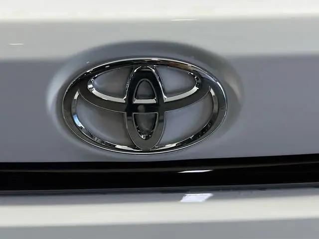 2026 Toyota Corolla Hybrid Hybrid XLE