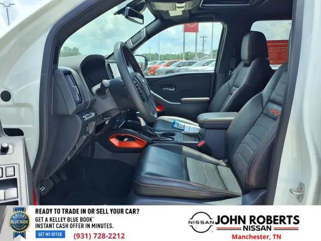 2025 Nissan Frontier Crew Cab PRO-4X 4x4