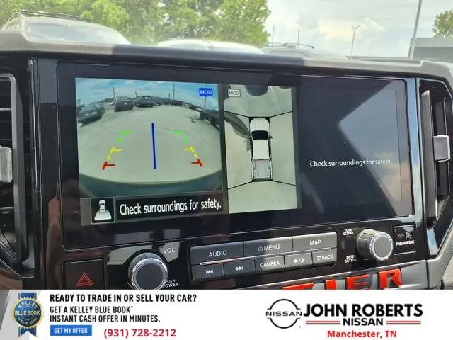 2025 Nissan Frontier Crew Cab PRO-4X 4x4