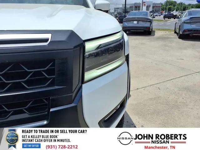 2025 Nissan Frontier Crew Cab PRO-4X 4x4