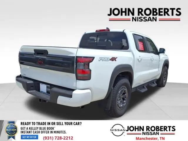 2025 Nissan Frontier Crew Cab PRO-4X 4x4