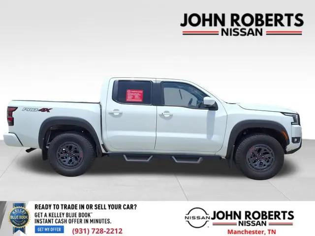 2025 Nissan Frontier Crew Cab PRO-4X 4x4