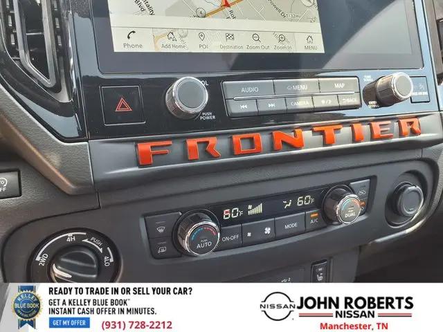 2025 Nissan Frontier Crew Cab PRO-4X 4x4