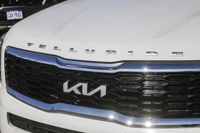 2022 Kia Telluride LX