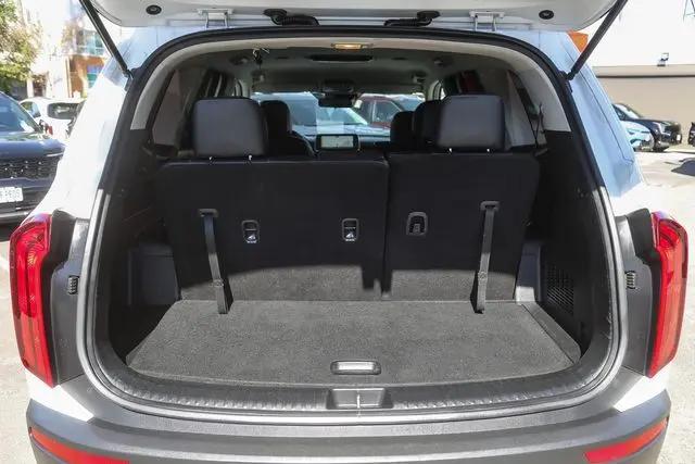 2022 Kia Telluride LX