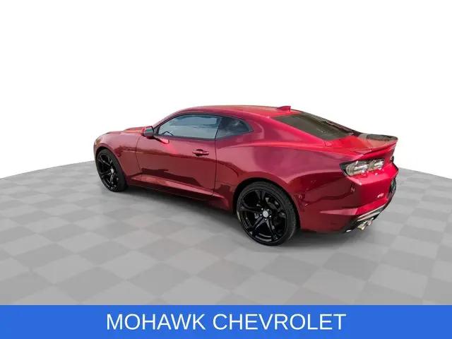 2022 Chevrolet Camaro RWD Coupe LT1