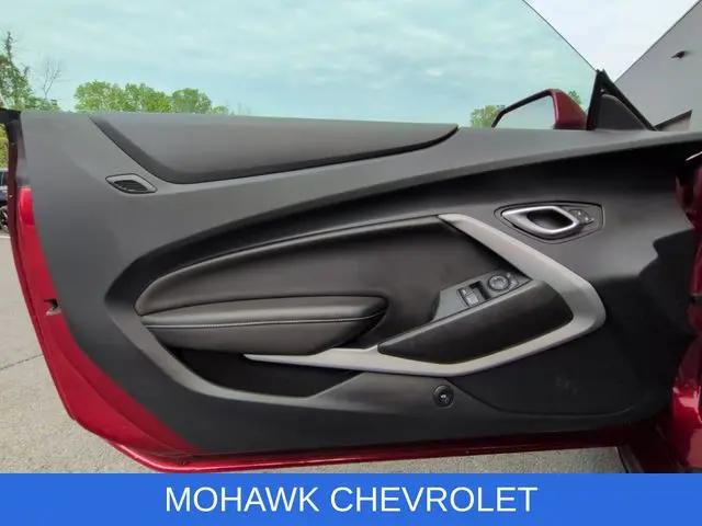 2022 Chevrolet Camaro RWD Coupe LT1