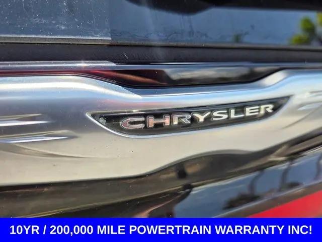 2023 Chrysler Pacifica Touring L