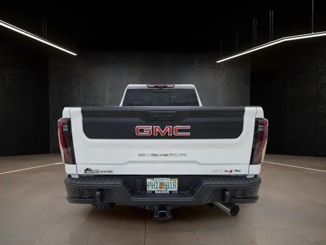 2026 GMC Sierra 2500HD Crew Cab, Standard Bed, AT4X, 4WD