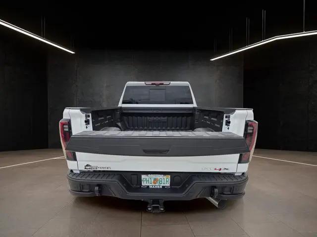 2026 GMC Sierra 2500HD Crew Cab, Standard Bed, AT4X, 4WD