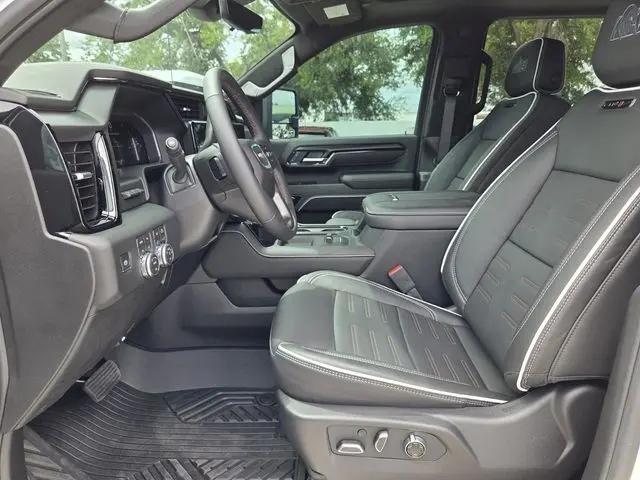 2026 GMC Sierra 2500HD Crew Cab, Standard Bed, AT4X, 4WD