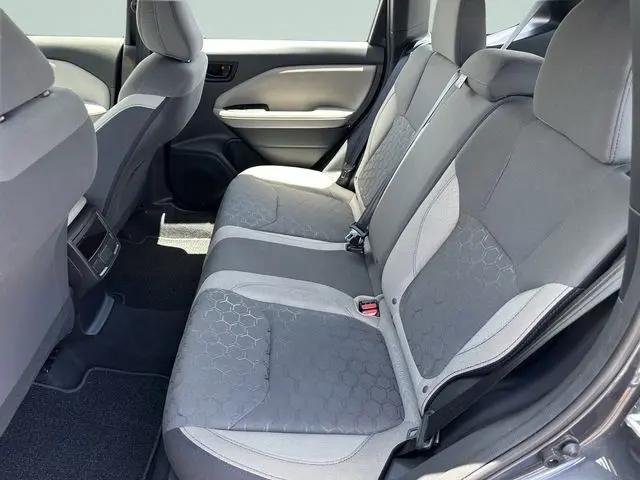 2025 Subaru Forester Base