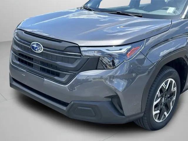 2025 Subaru Forester Base
