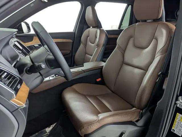 2024 Volvo XC90 Recharge T8 Plus Bright Theme 7-Seater