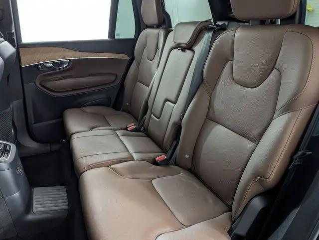 2024 Volvo XC90 Recharge T8 Plus Bright Theme 7-Seater